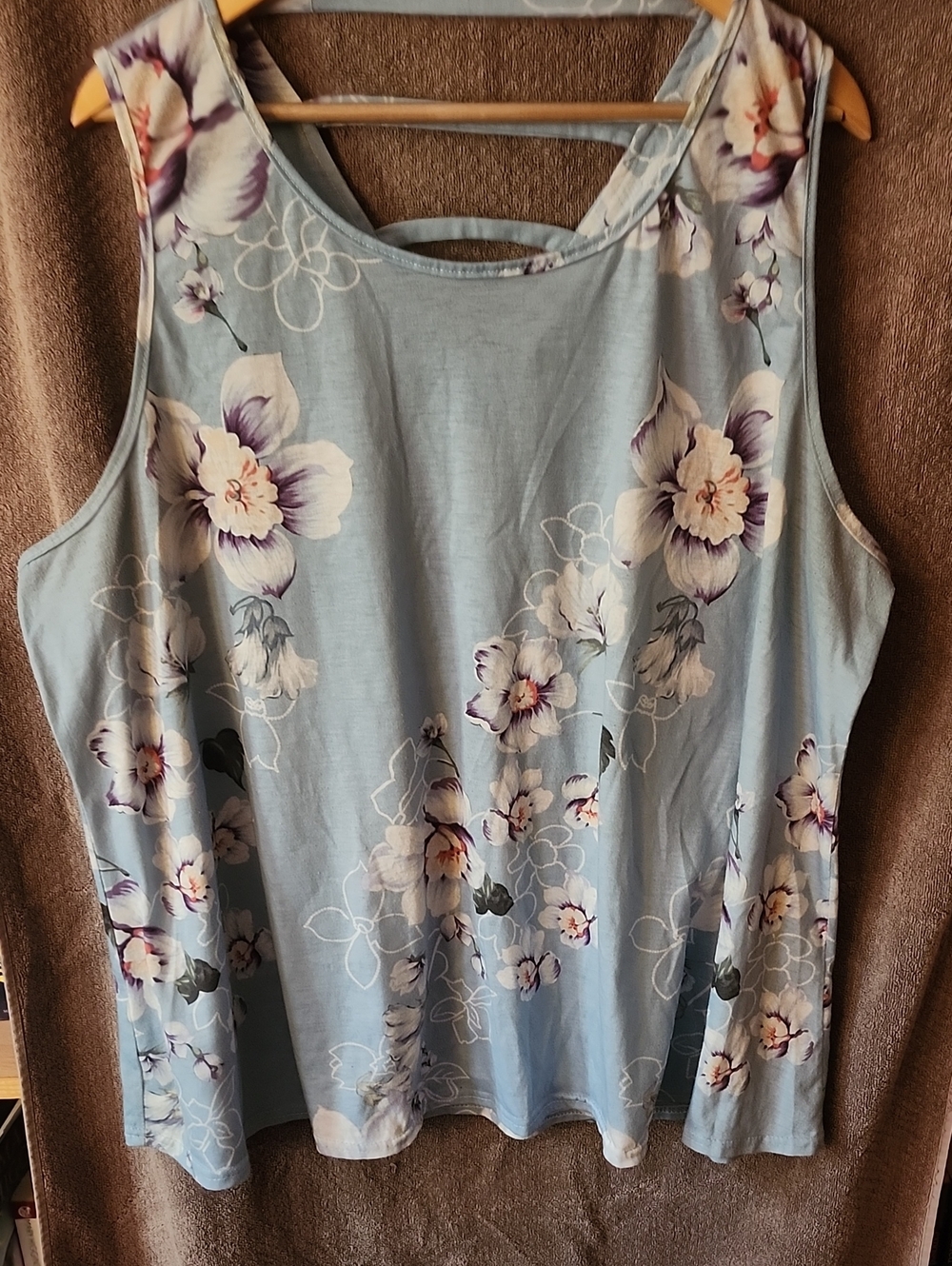 Women's Floral Tank Top - Light Blue